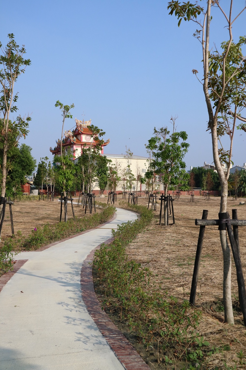 永南村陽光綠地計畫休憩步道