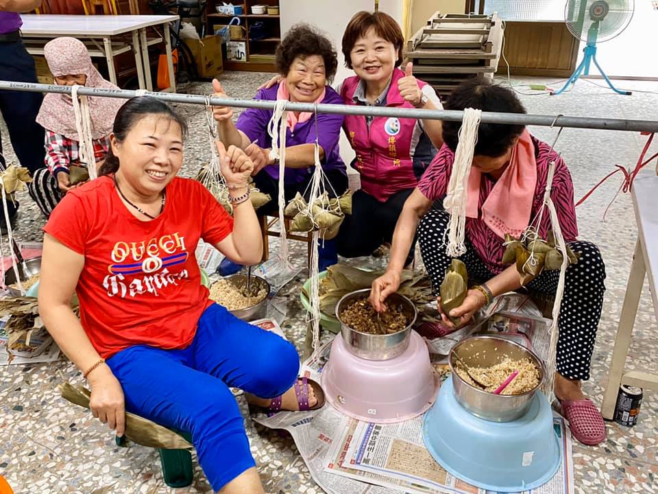 109年-新庄社區-慶讚端午送愛心粽暨老人居家安全宣導活動慶讚端午送愛心粽暨老人居家安全宣導活動