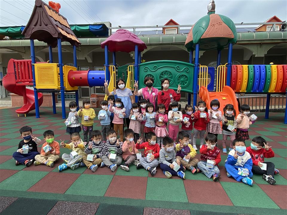 111年鄉立幼兒園歡慶兒童節 ㊗️福每位孩子健康平安 #兒童節快樂！發送兒童禮物