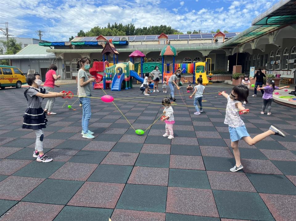 110學年度教保資源中心假日親子活動～（七）親子體適能---111.04.23110學年度教保資源中心假日親子活動～（七）親子體適能