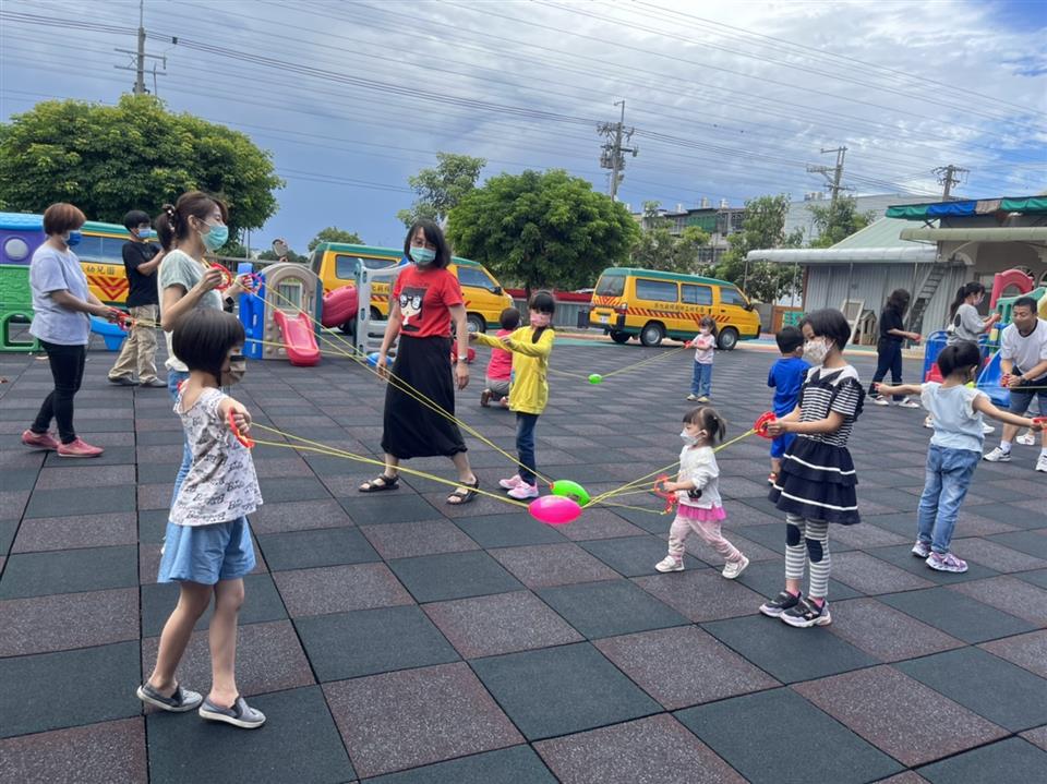 110學年度教保資源中心假日親子活動～（七）親子體適能---111.04.23110學年度教保資源中心假日親子活動～（七）親子體適能