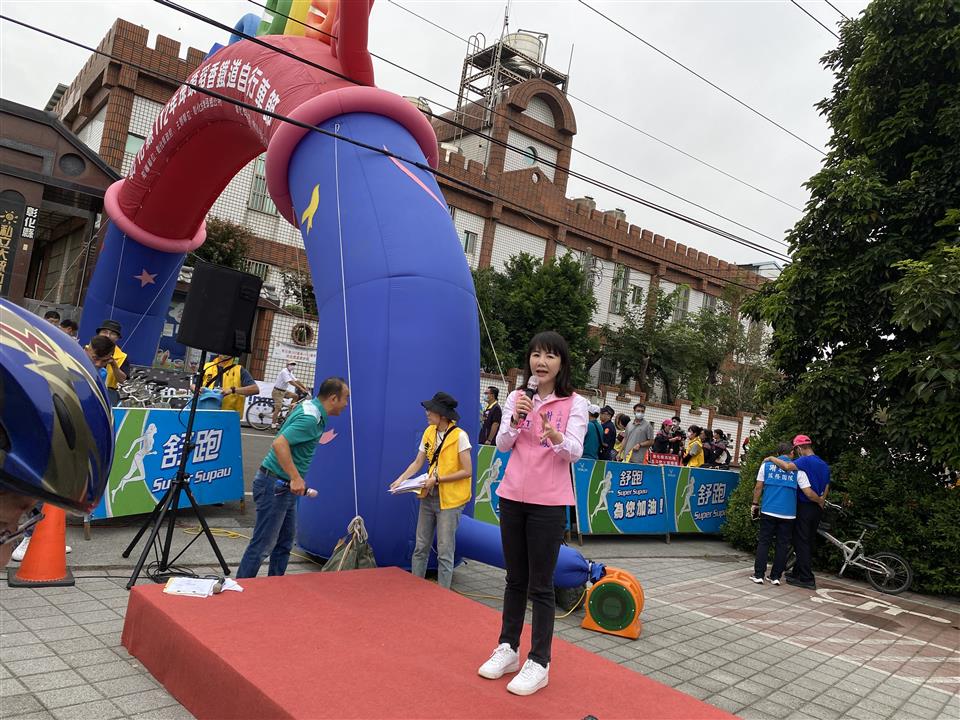 112年度 幸福埤頭精彩剪影謝衣鳳立委致詞
