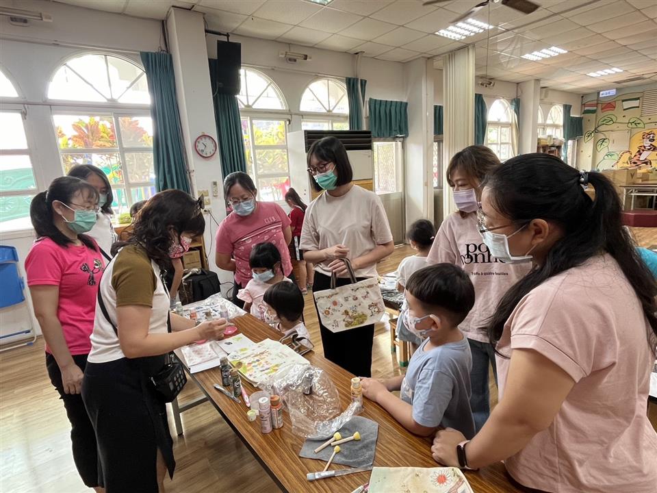 112學年度社區教保資源中心假日親子活動（八）～蝶古巴特好好玩112學年度社區教保資源中心假日親子活動（八）～蝶古巴特好好玩