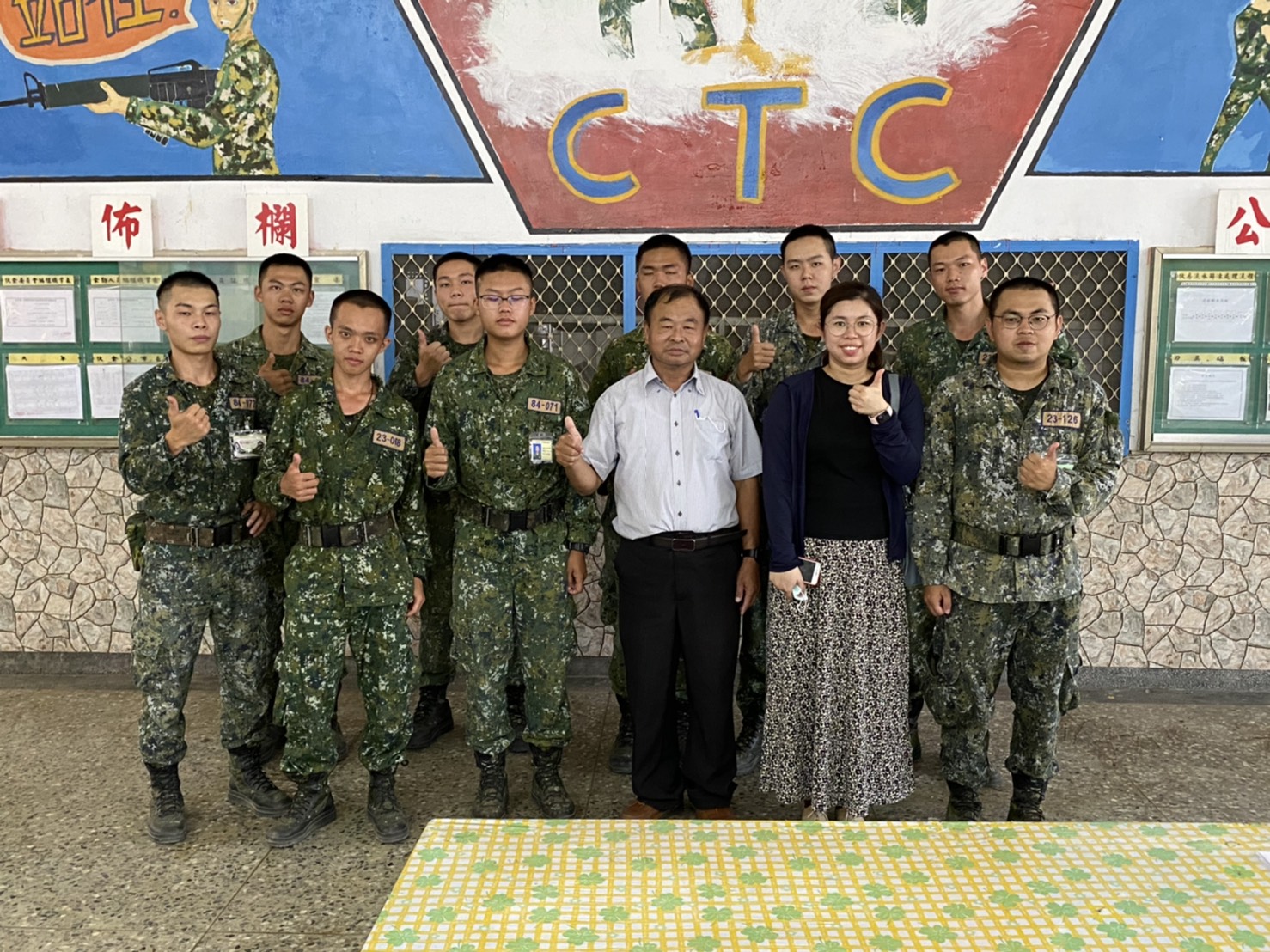 至台南官田探視子弟兵第117、119梯次至台南探視子弟兵