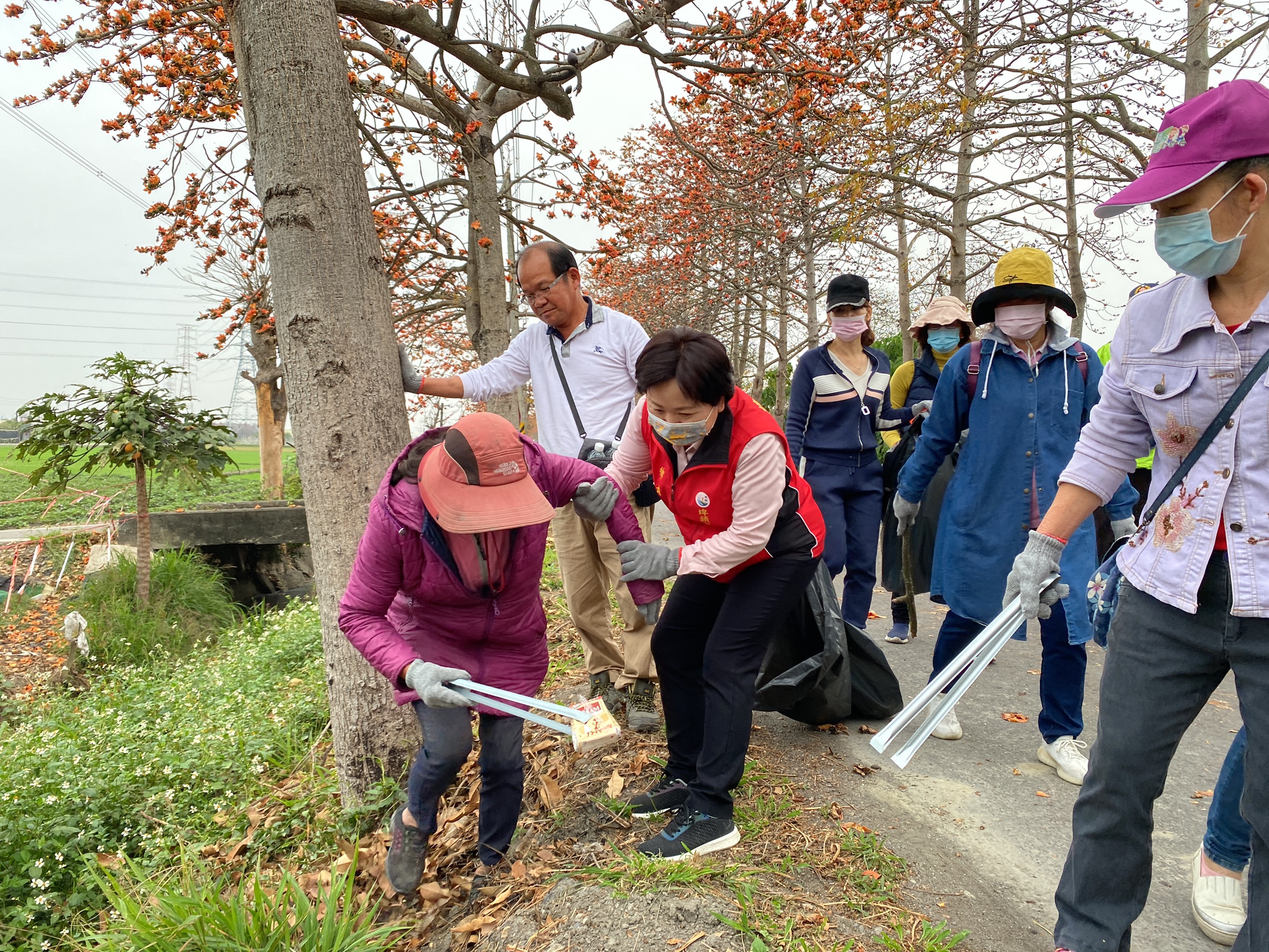 110年「我愛埤頭、乾淨向前走」撿垃圾健行活動