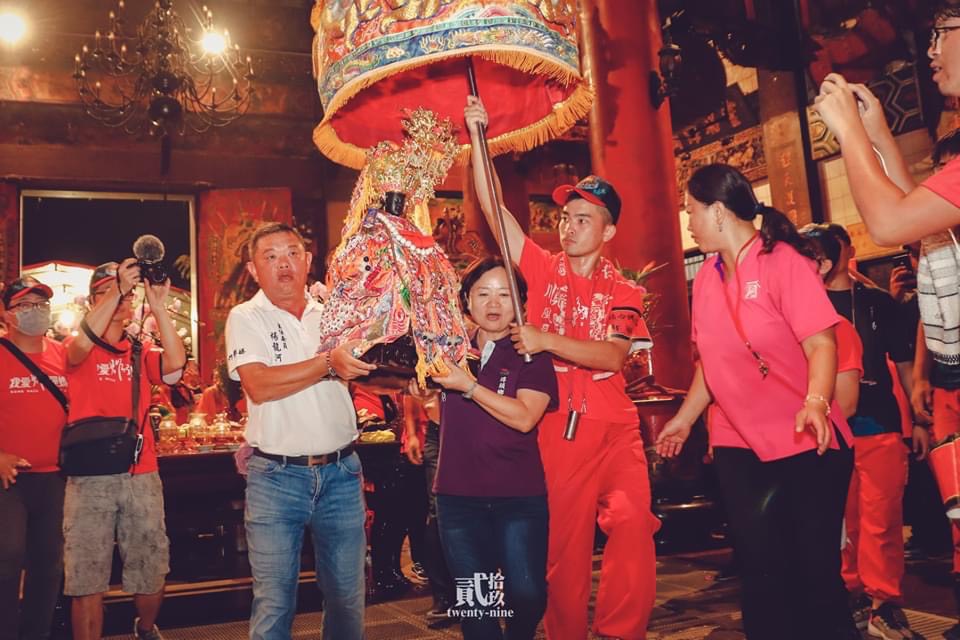 109年合興宮步巡遊庄 繞境停駕公所虔誠恭請 庇佑鄉民