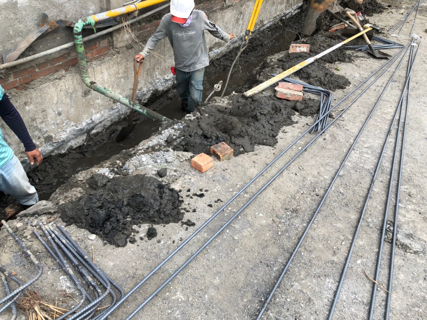 埤頭鄉興農村彰水路四段468巷路面改善工程排水溝-施工中照片